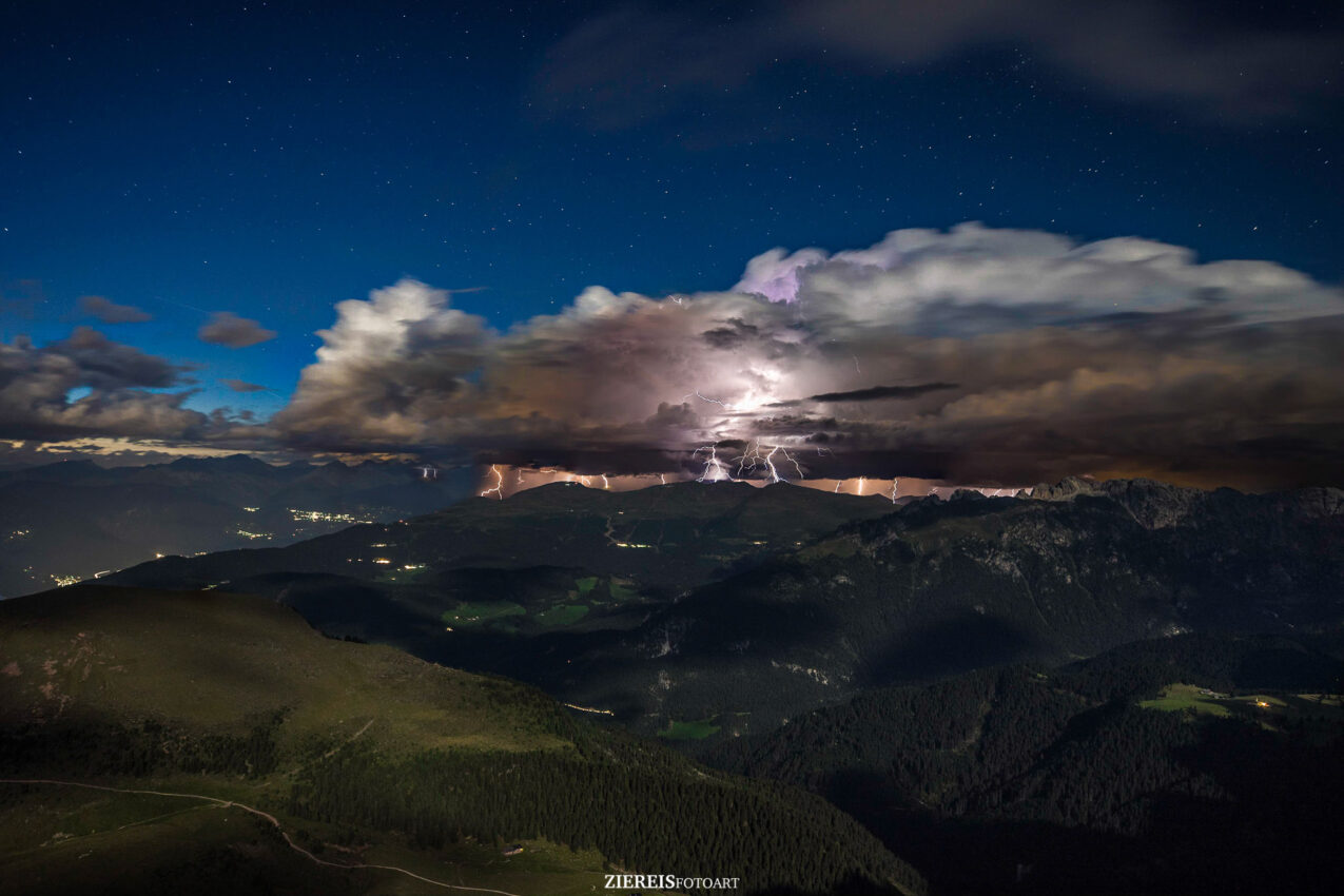 Seceda Massiv – Gewitter über Lüsen