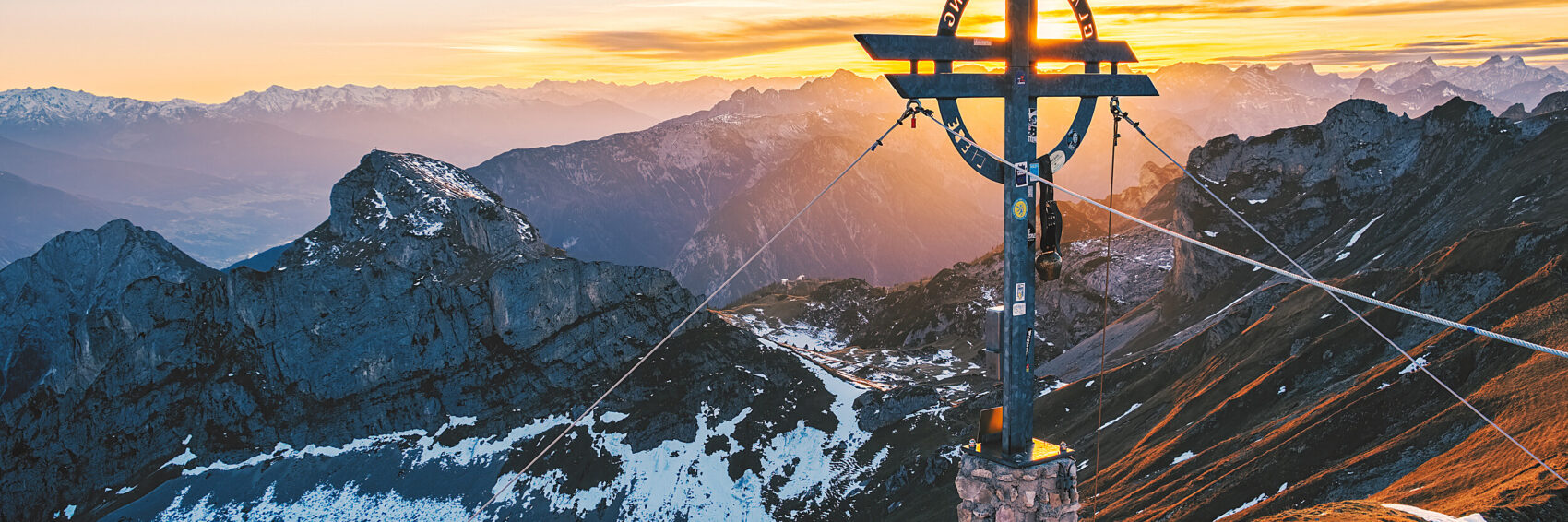 Die Rofanspitze bei Sonnenuntergang