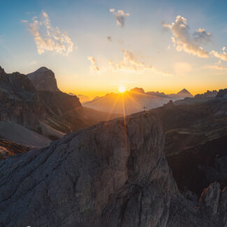 Sonnenaufgang am Hexenstein in den Dolomiten